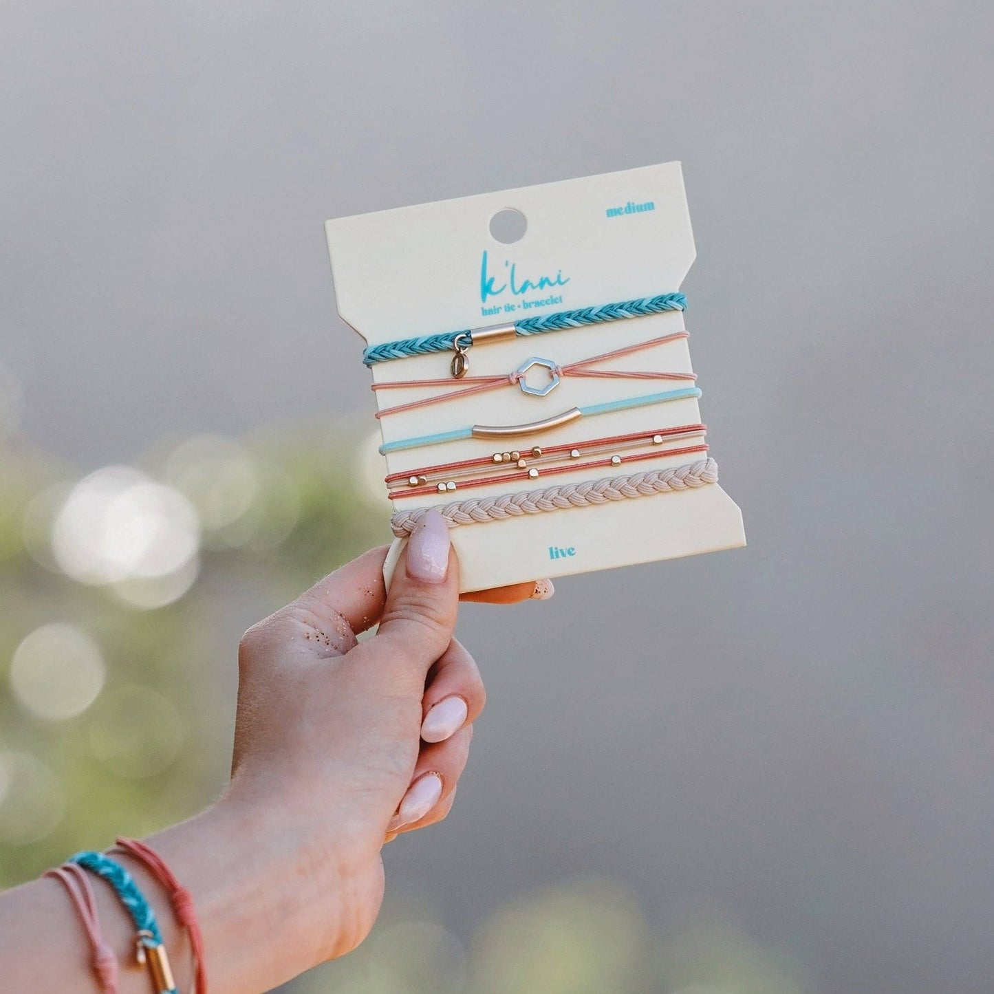 Live  Hair Tie Bracelets: Medium 508000