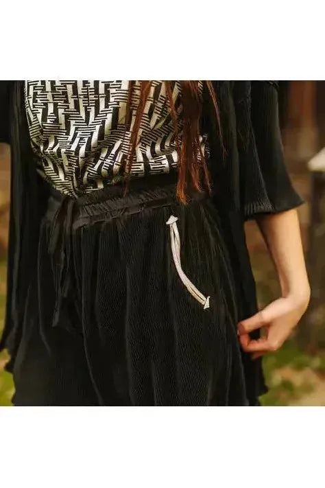 Shorts in CREAM, ACE HIGH