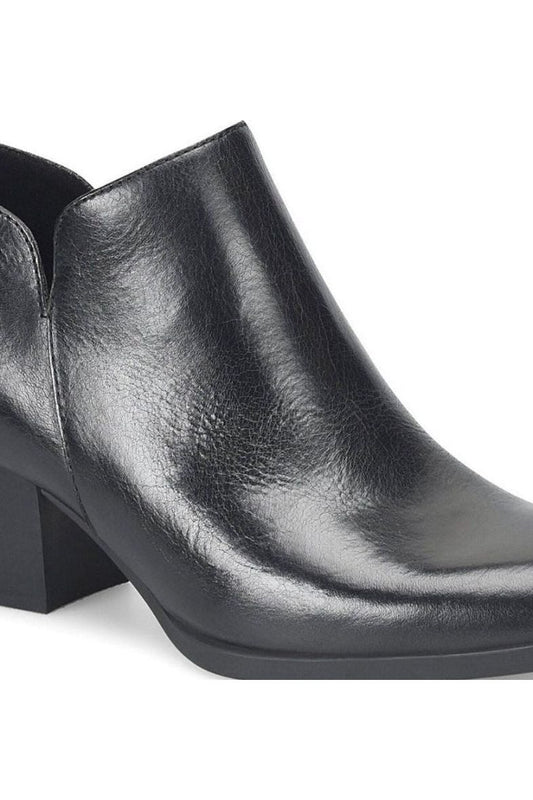Born Kenzey Boot in Black