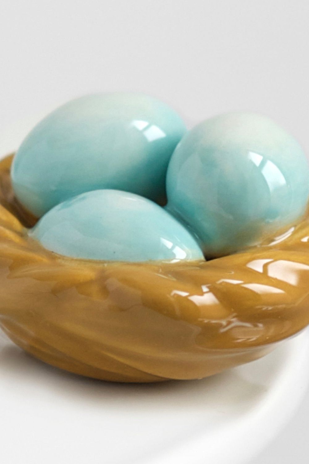 NORA FLEMING ROBIN’S EGG BLUE MINI A039