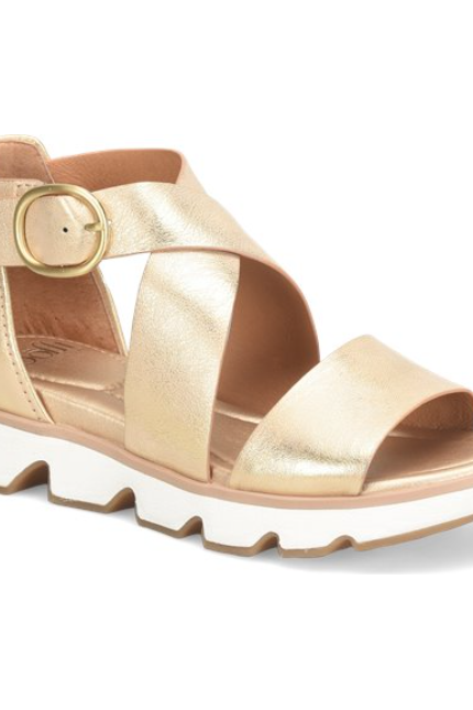 X SOFFT SHOES MACKENNA in GOLD