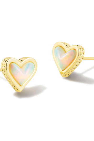 KENDRA SCOTT ARI HEART STUD EARRINGS ~ Gold