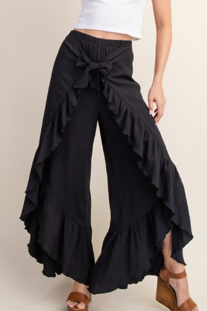 FLOWY RUFFLE PANTS