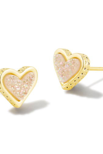 KENDRA SCOTT ARI HEART STUD EARRINGS ~ Gold
