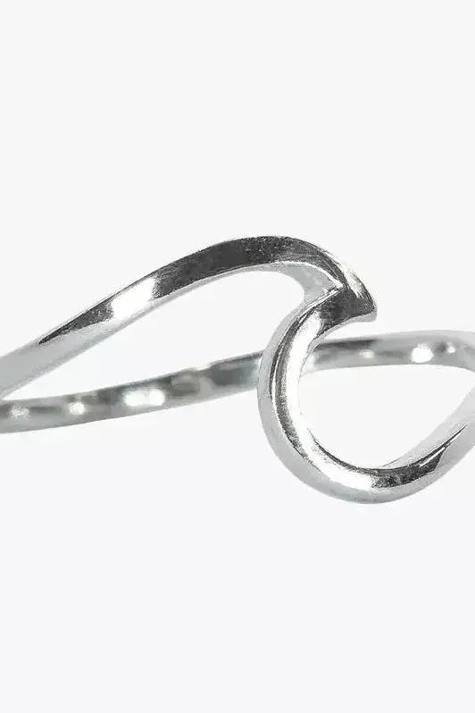 PURA VIDA RING ~ WAVE in SILVER, 5 SIZES