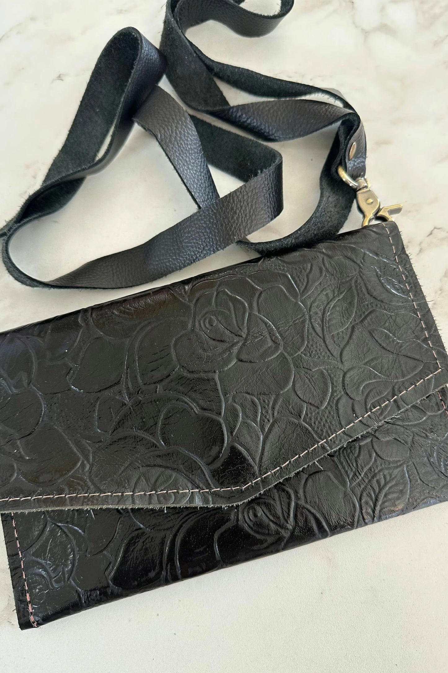 KEEP IT GYPSY CROSSBODY HIDE BAG