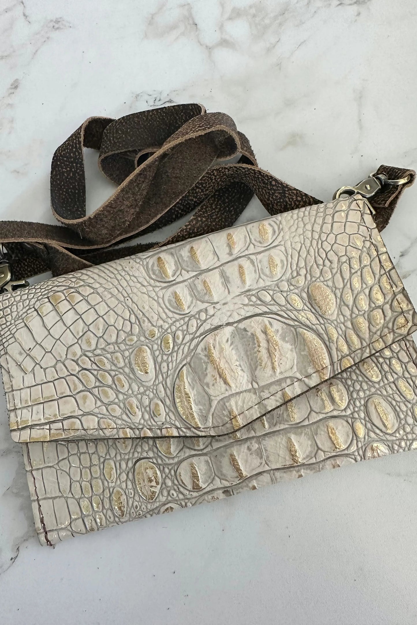 KEEP IT GYPSY CROSSBODY HIDE BAG