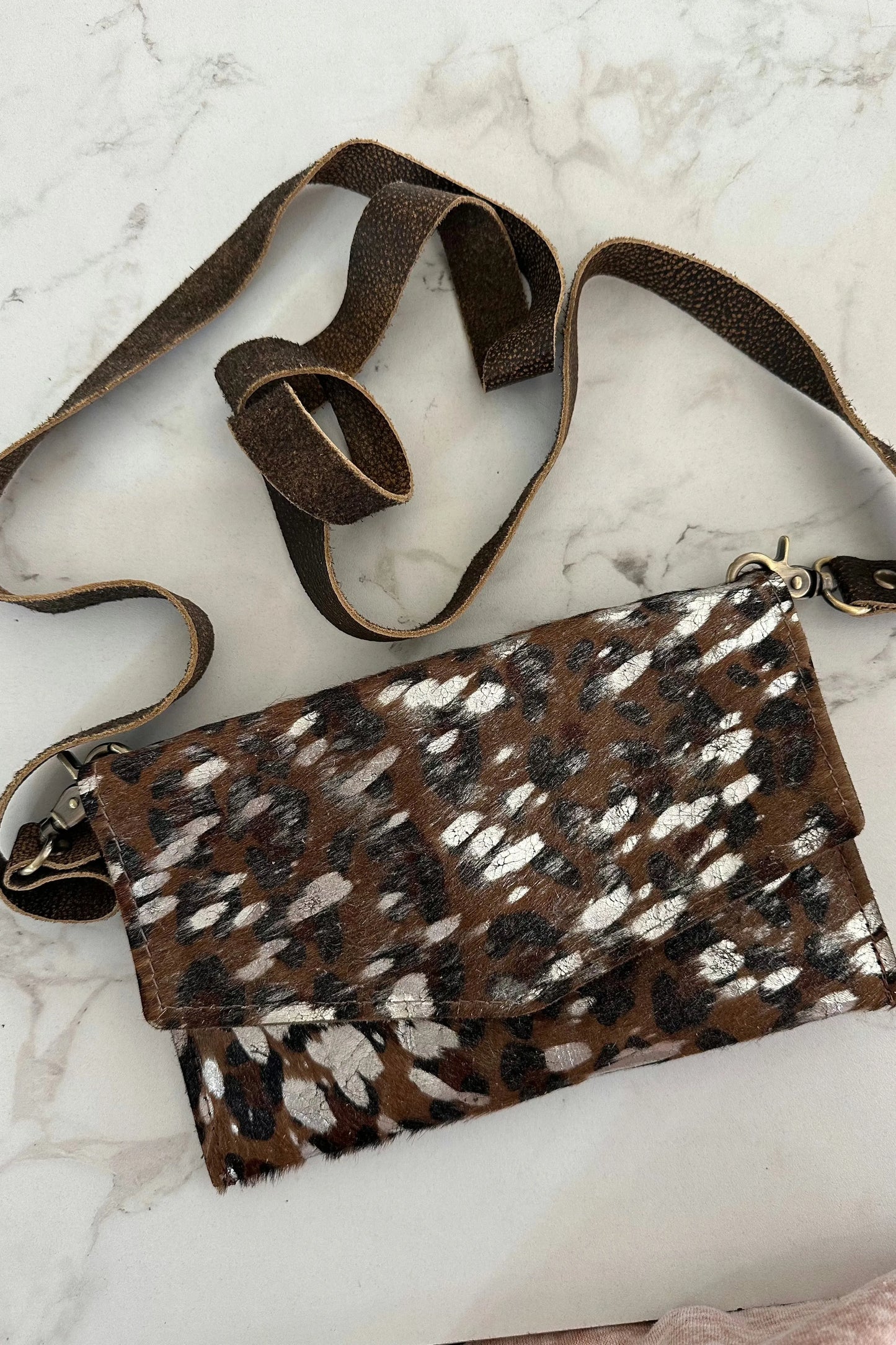 KEEP IT GYPSY CROSSBODY HIDE BAG