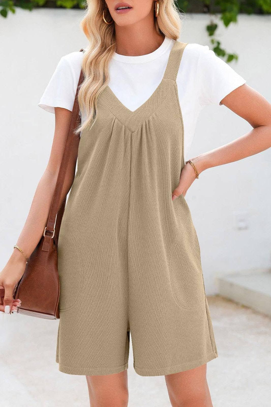 V-neck romper in Black 4523