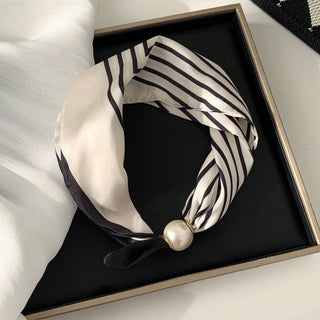 Pearl Magnetic Clasp Scarf: NO-2