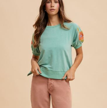 BUBBLE SLEEVE TOP 2569