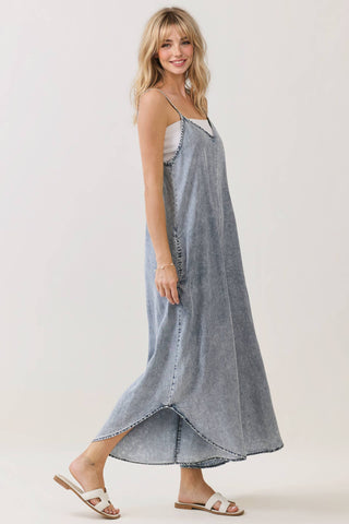 DENIM SLOUCHY FITTED JUMPSUIT - VJ3103A: MED WASH / S
