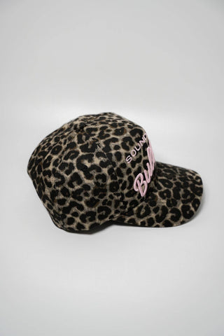 BULLSH!T HAT