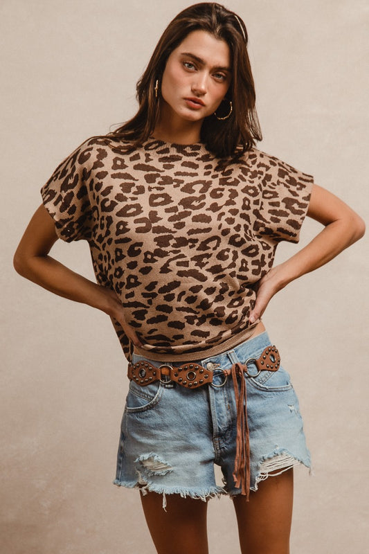 LEOPARD PRINT KNIT TOP