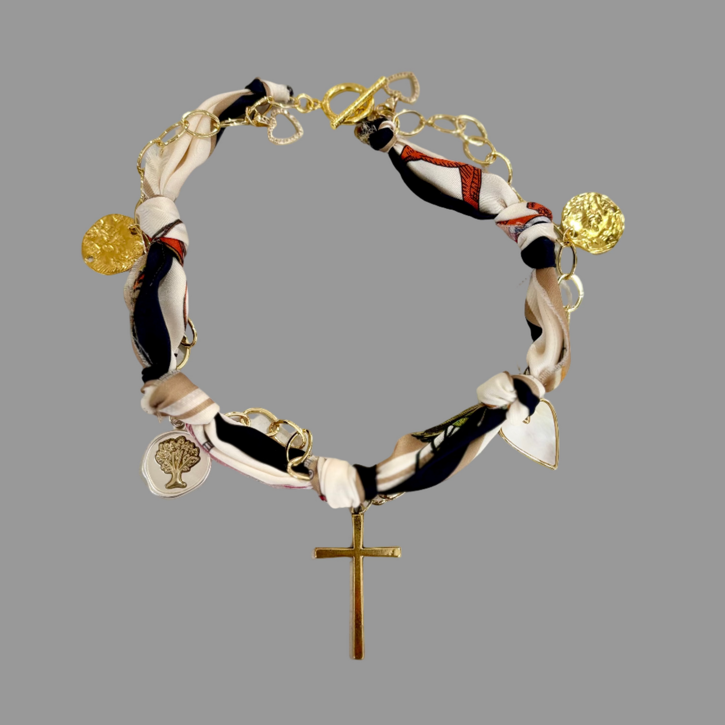 CHARM NECKLACE
