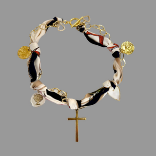 CHARM NECKLACE