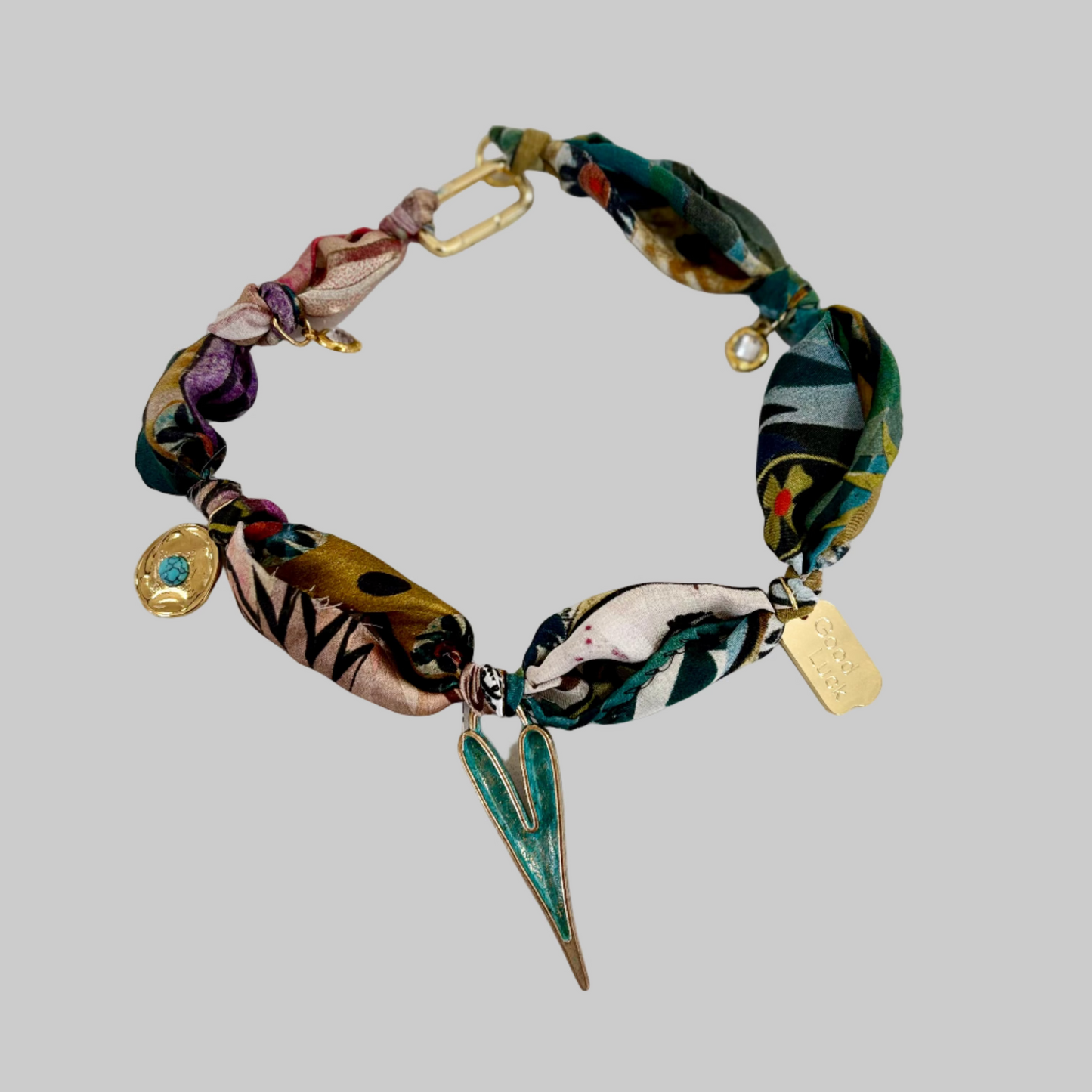 CHARM NECKLACE