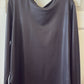 BLACK SLEEK TOP