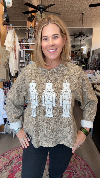 NUTCRACKER CHEETAH TEE