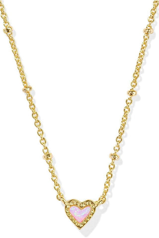 KENDRA SCOTT ARI HEART SHORT PENDANT ~ Gold NECKLACES