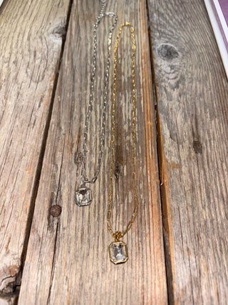 SEARA NECKLACE