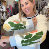 BRINN FLOWER SLEEVE SWEATSHIRT 96057