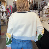 BRINN FLOWER SLEEVE SWEATSHIRT 96057