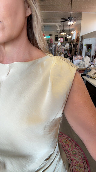 ELEANOR BOAT NECK TOP 9250