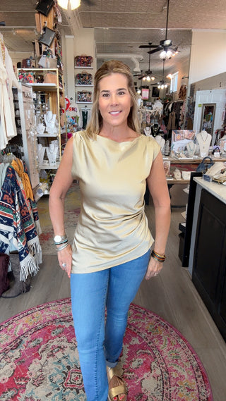 ELEANOR BOAT NECK TOP 9250