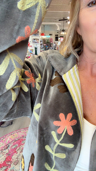 SHANIA VELVET JACKET Q34