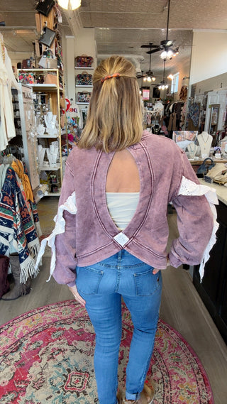 ELLIE PEACE SWEATSHIRT 904