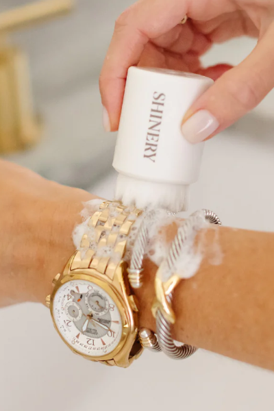 Shinery Radiance Brush