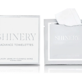 Shinyer Radiance Towelettes packaging with a white background