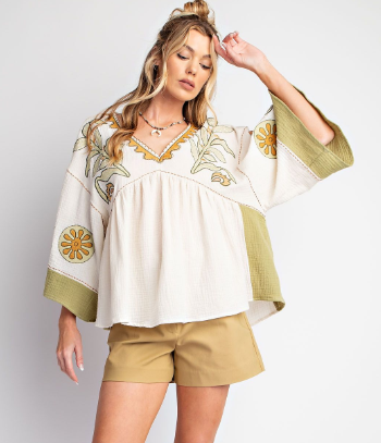 SAGE EMBROIDERED TOP