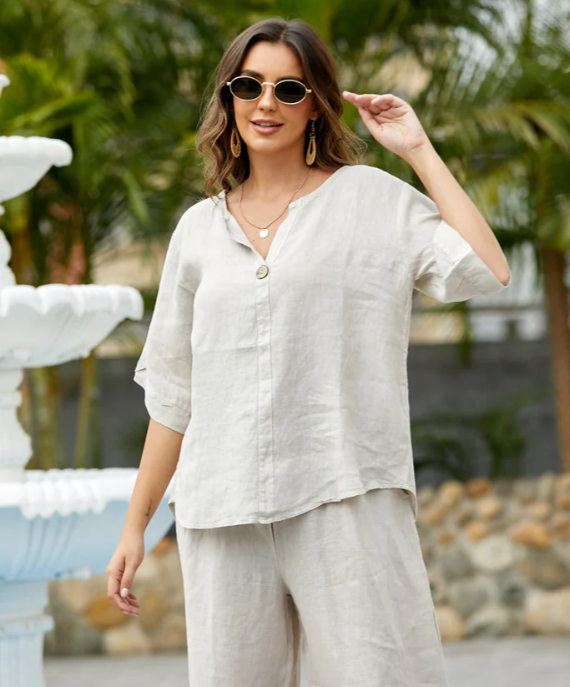 LINEN BUTTON TOP in BEIGE