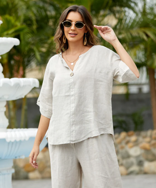 LINEN BUTTON TOP in BEIGE