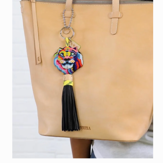 Consuela CHARM, LEO 2487