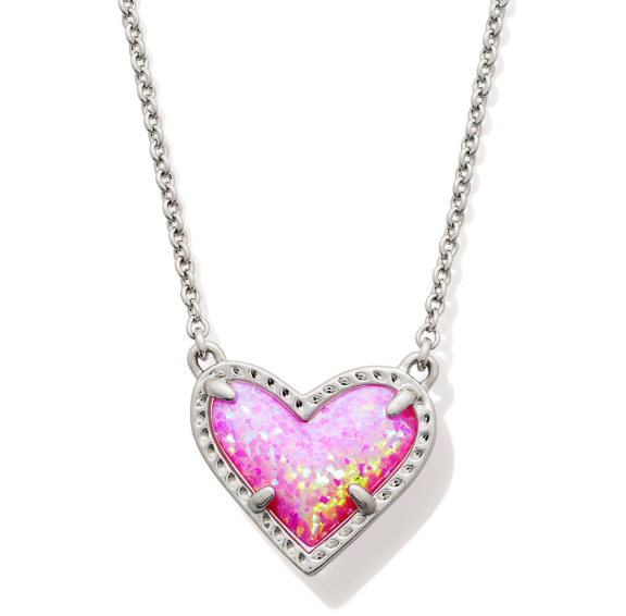 KENDRA SCOTT ARI HEART SHORT PENDANT ~ RHODIUM