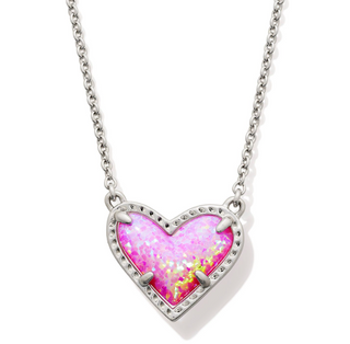 KENDRA SCOTT ARI HEART SHORT PENDANT ~ RHODIUM