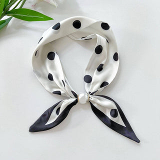 Floral Scarf with Magnetic Buckle: C6