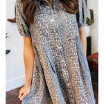 Leopard print dress with snaps