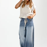 Linny Stripe V-Neck Top in Oatmeal