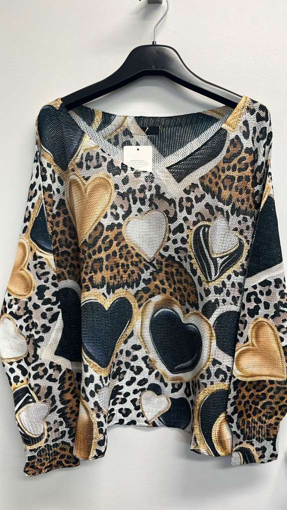 PONHEA Black Heart Sweater