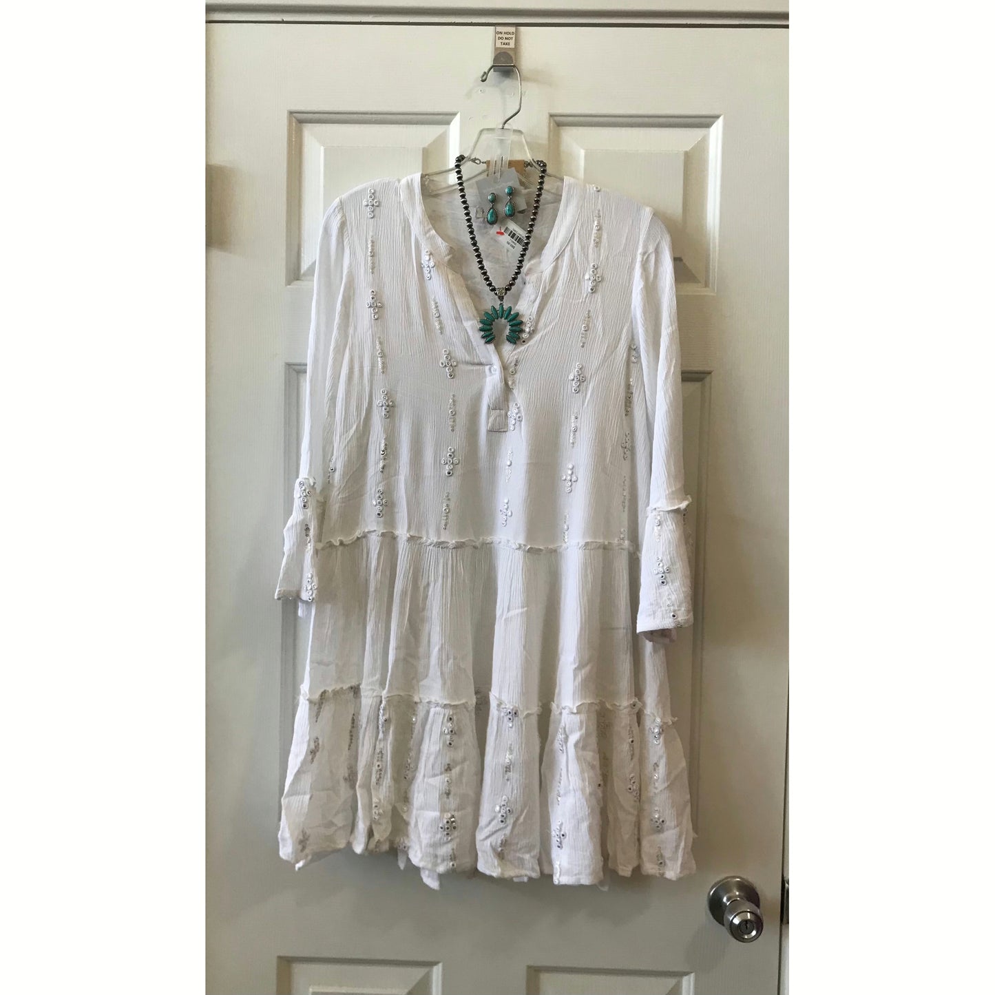 EMBROIDERED TUNIC DRESS in WHITE